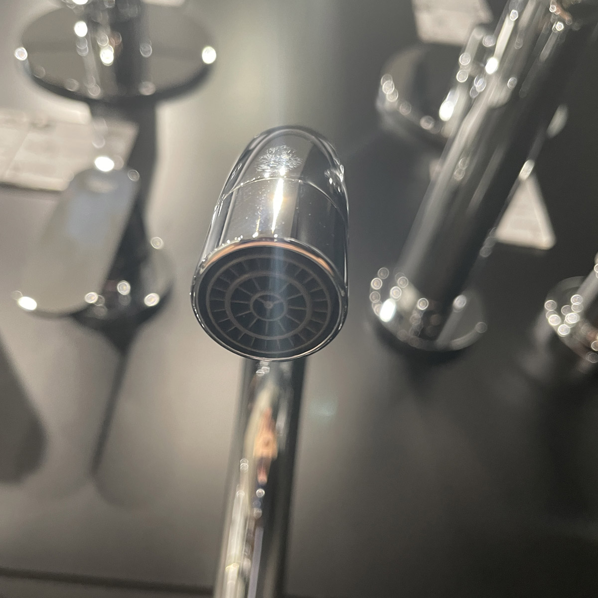 Vòi chậu nóng lạnh Eurosmart Cosmopolitan L-size GROHE 32830000