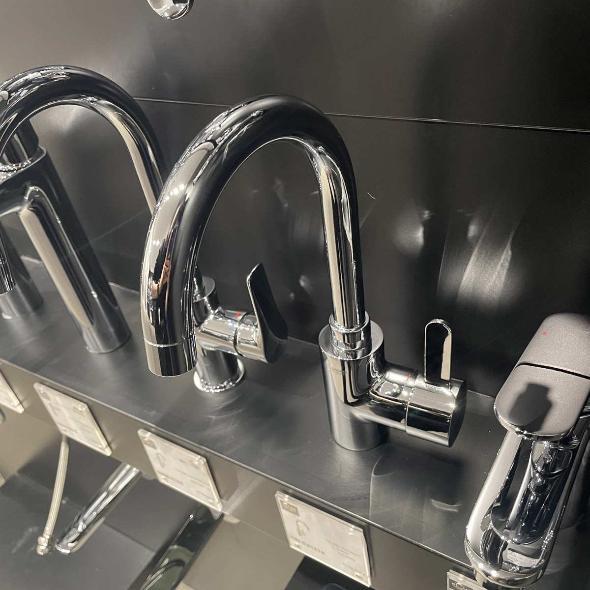 Vòi chậu nóng lạnh Eurosmart Cosmopolitan L-size GROHE 32830000