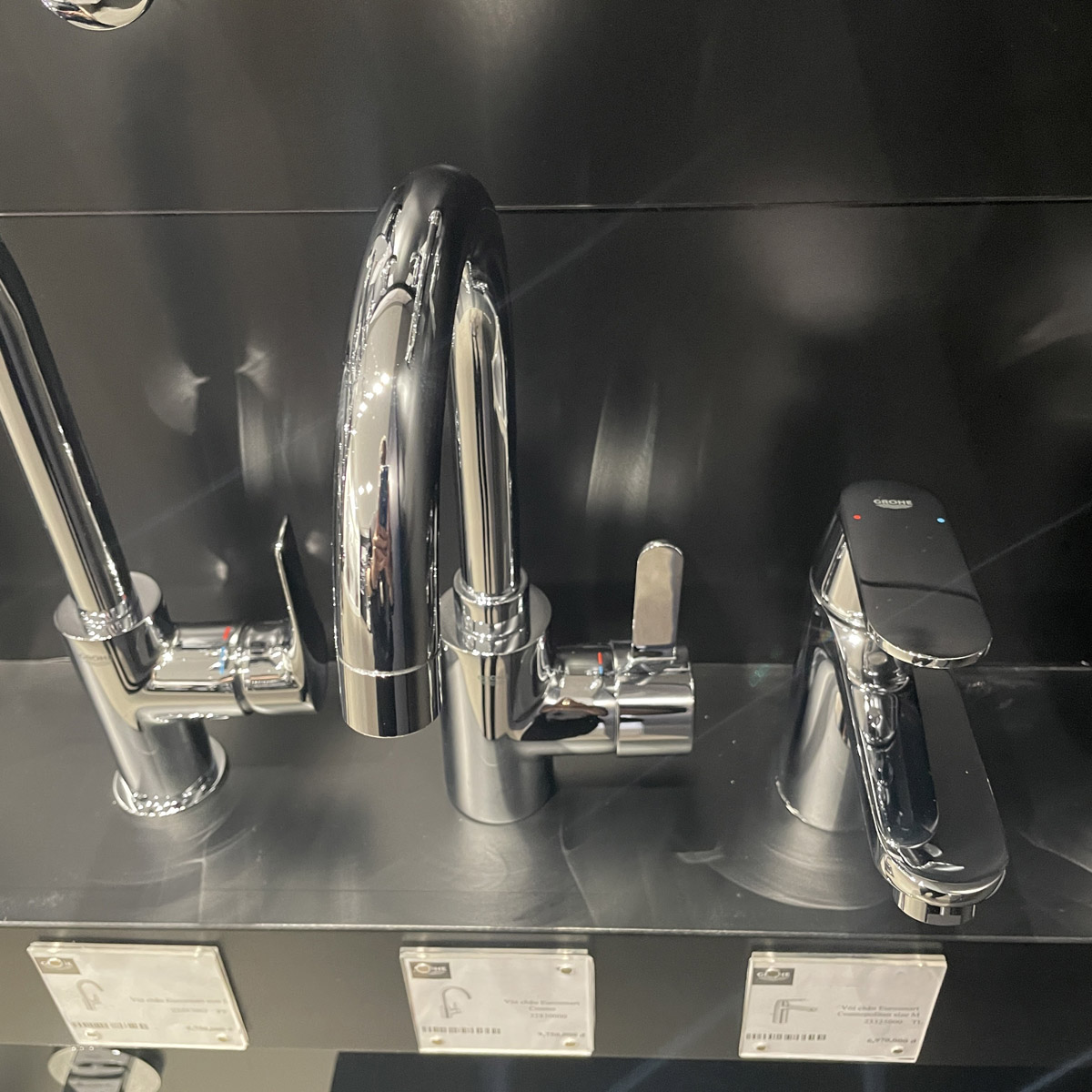 Vòi chậu nóng lạnh Eurosmart Cosmopolitan L-size GROHE 32830000