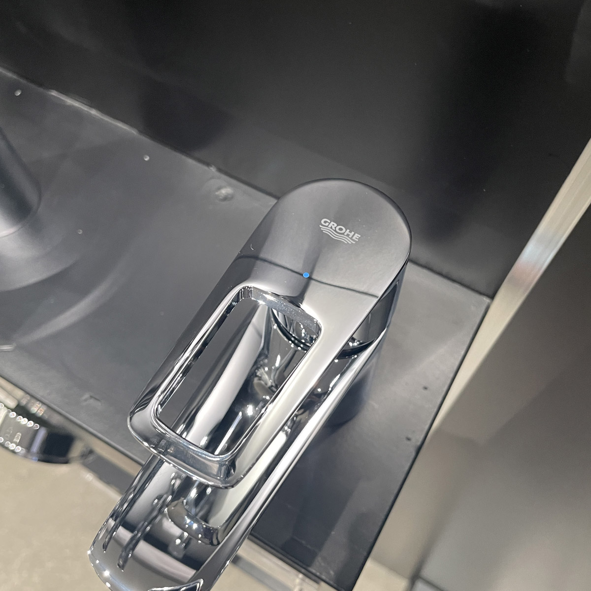 Vòi chậu lạnh BauLoop GROHE 32857001