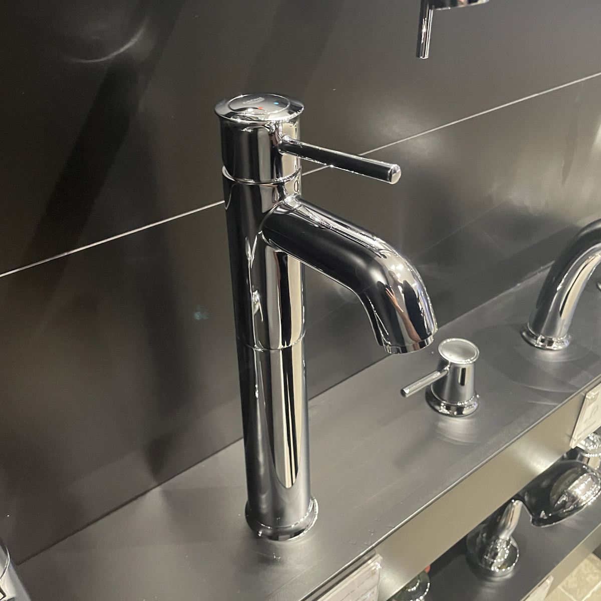 Vòi chậu nóng lạnh BauClassic XL-size GROHE 32868000