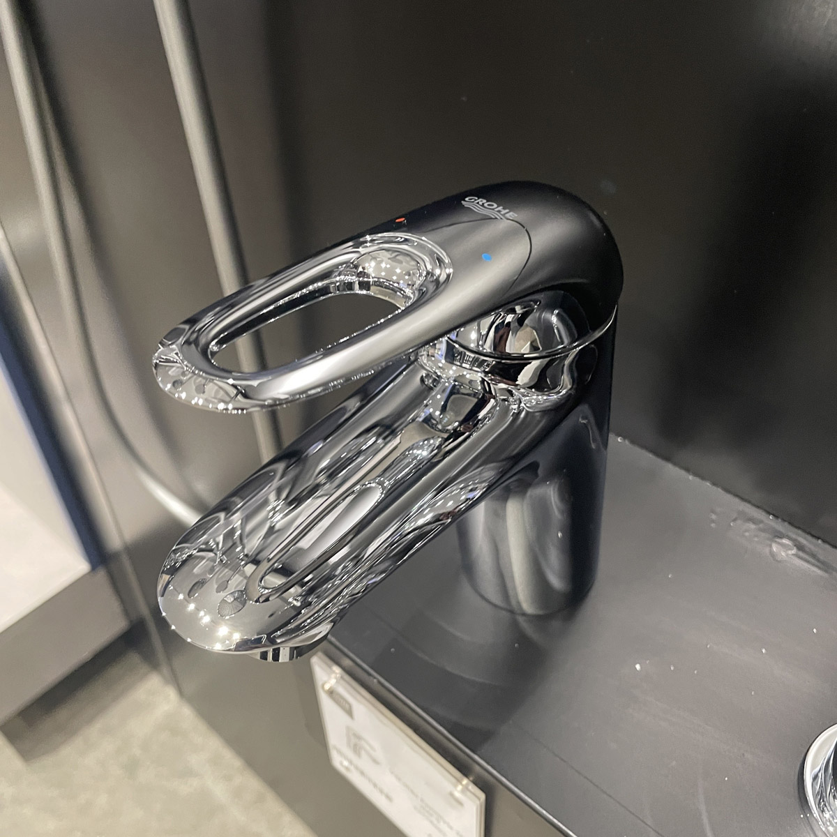 Vòi chậu nóng lạnh Eurostyle GROHE 33558003