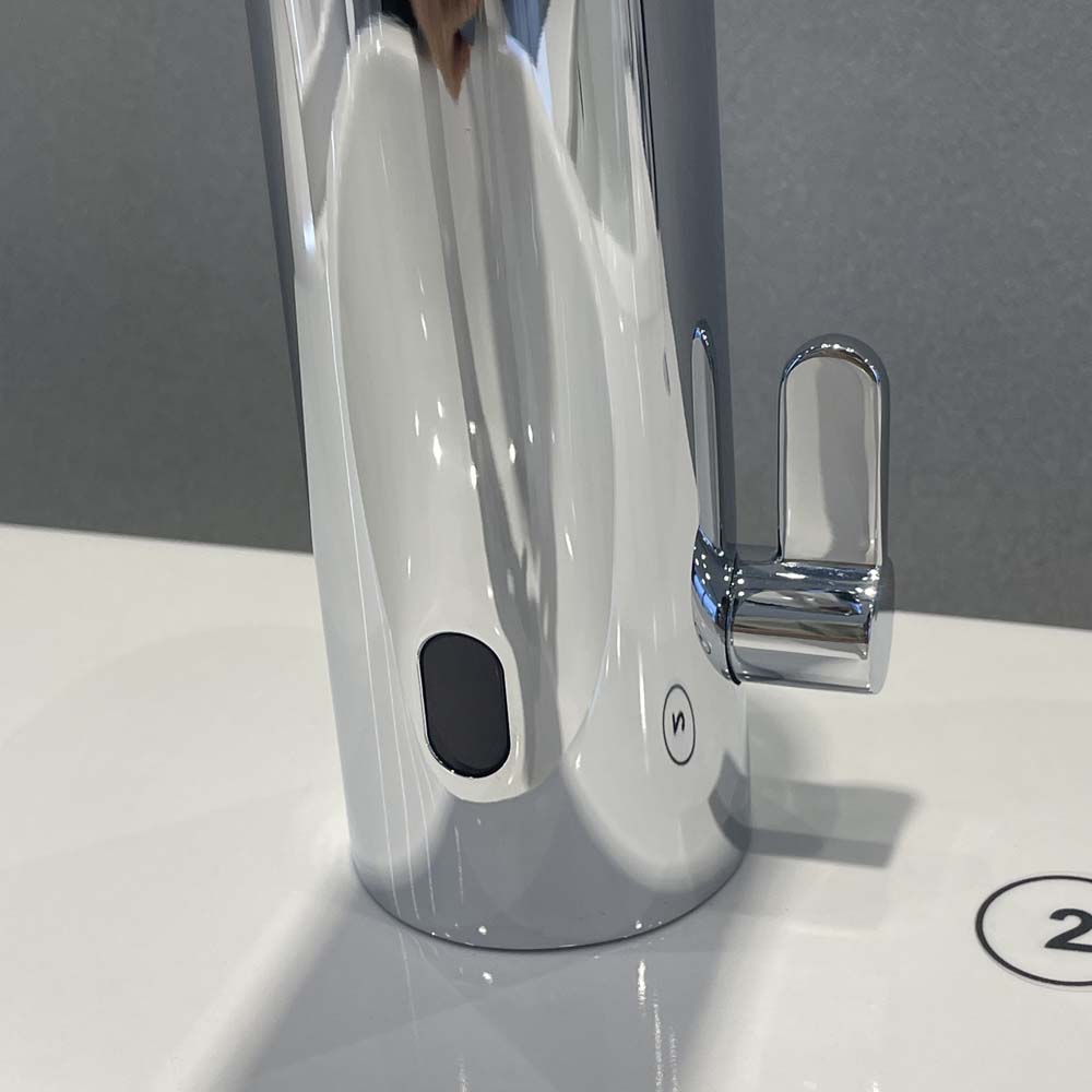 Vòi chậu cảm ứng nhiệt độ dùng điện Eurosmart Cosmopolitan E GROHE 36421000