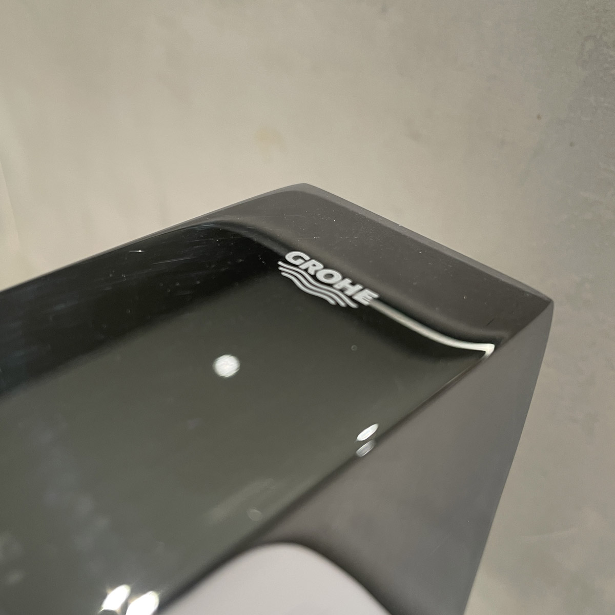 Vòi chậu nóng lạnh cảm ứng dùng pin Eurocube E GROHE 36441000