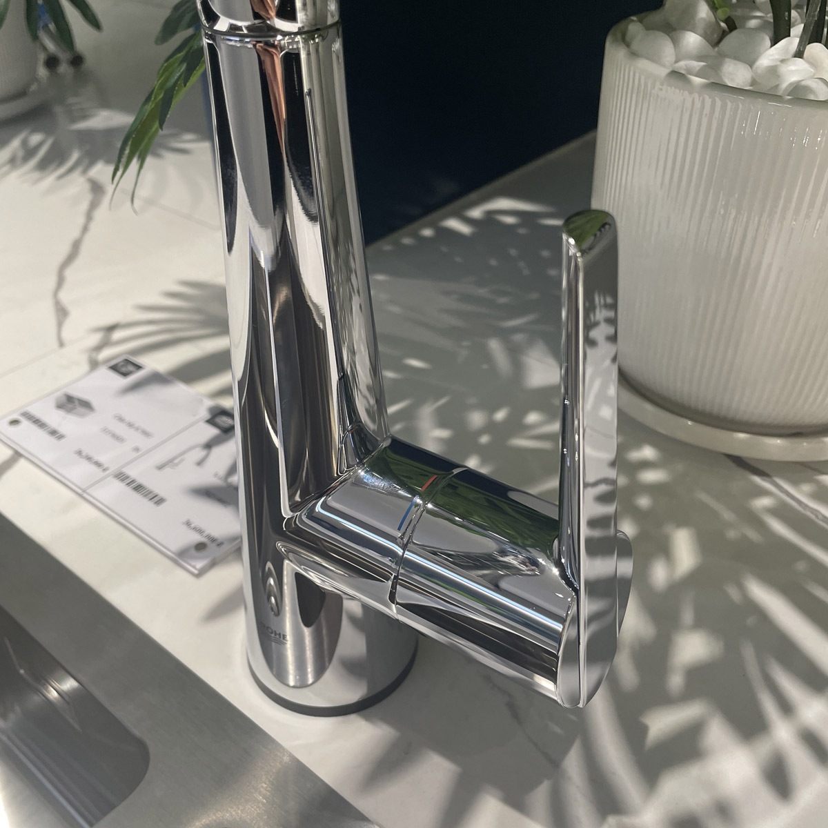 Vòi bếp cảm ứng dây rút nóng lạnh Zedra Touch GROHE 30219002