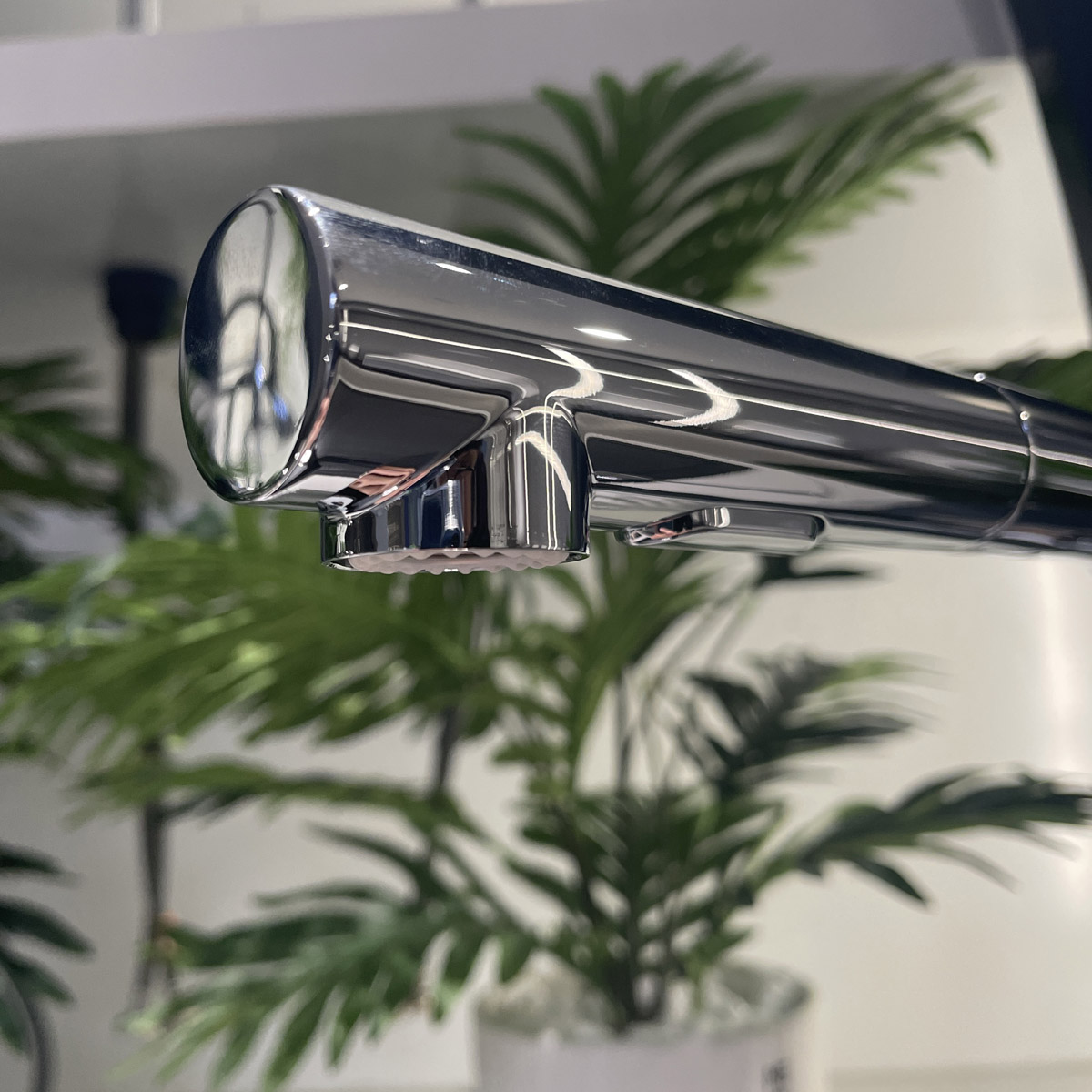 Vòi bếp dây rút nóng lạnh Essence GROHE 30270000