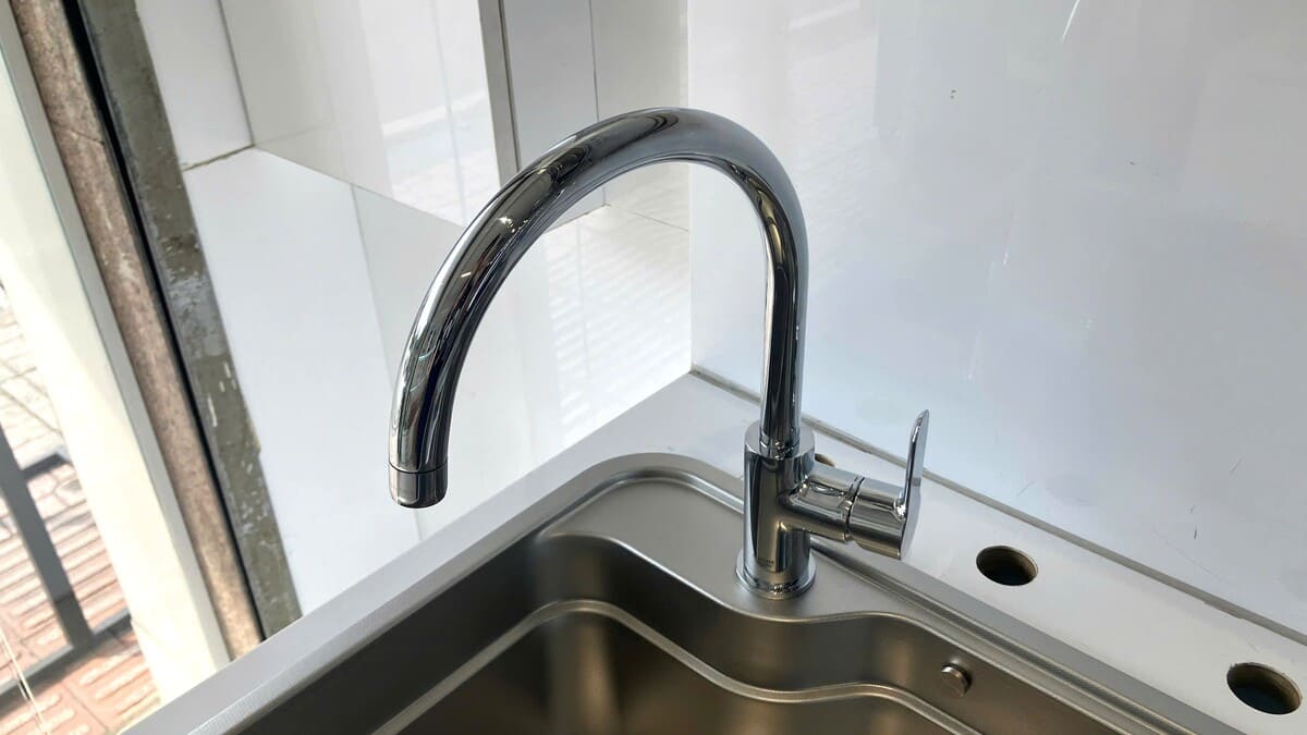 Vòi bếp nóng lạnh BauEdge GROHE 31233000
