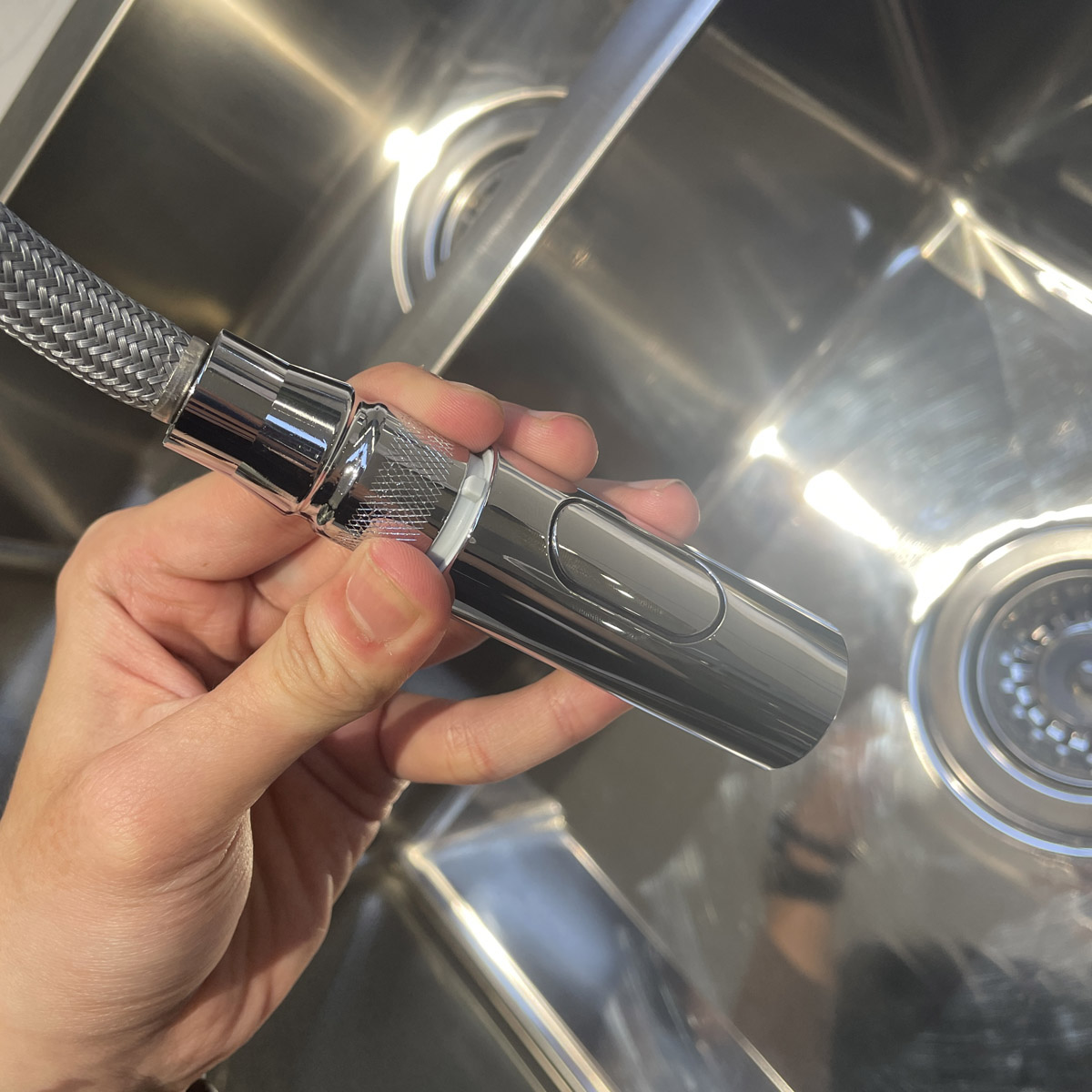 Vòi bếp dây rút nóng lạnh Minta Touch GROHE 31358002