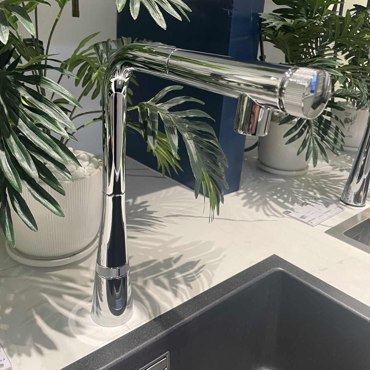 Vòi bếp dây rút nóng lạnh Zedra Smart Control GROHE 31593002