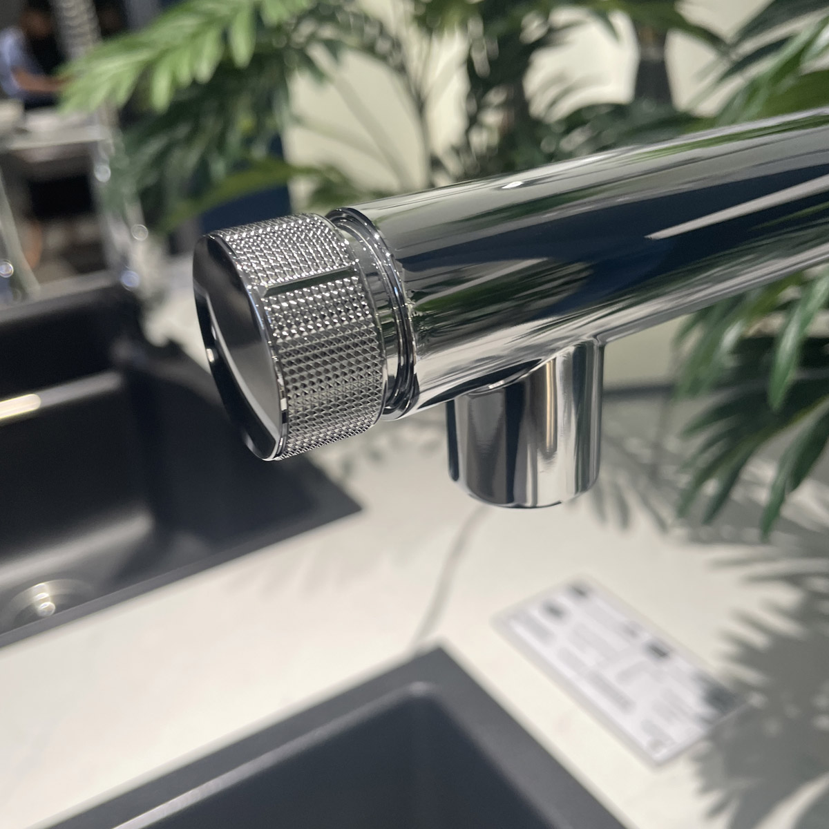 Vòi bếp dây rút nóng lạnh Zedra Smart Control GROHE 31593002