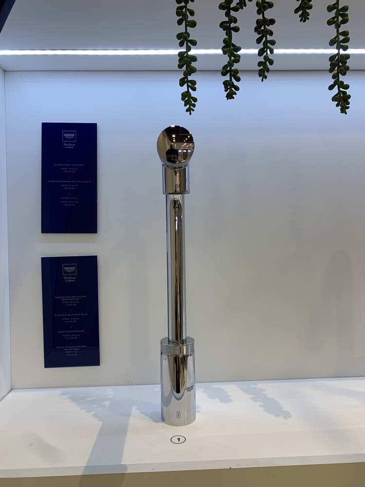 Vòi bếp dây rút nóng lạnh Minta SmartControl GROHE 31613000