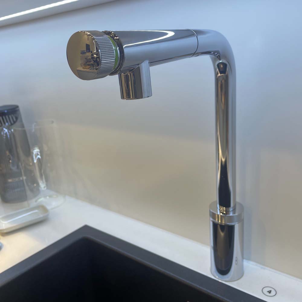 Vòi bếp dây rút nóng lạnh Minta SmartControl GROHE 31613000