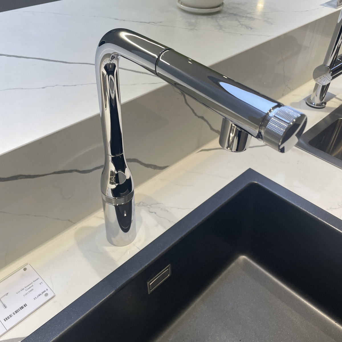 Vòi bếp nóng lạnh Essence SmartControl GROHE 31615000