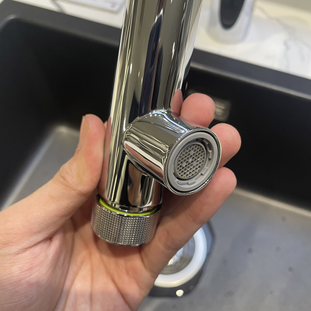 Vòi bếp nóng lạnh Essence SmartControl GROHE 31615000