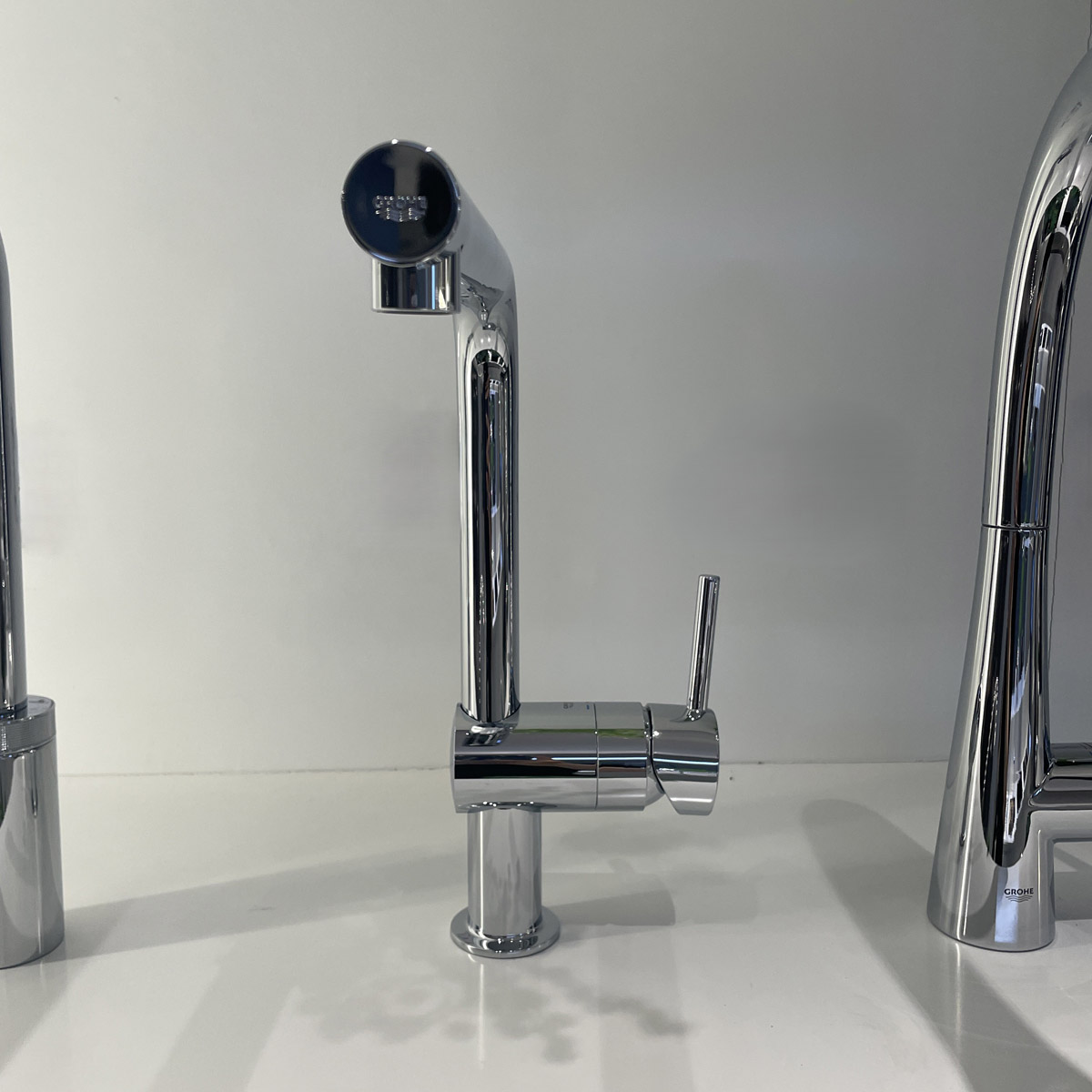 Vòi bếp dây rút nóng lạnh Minta GROHE 32168000