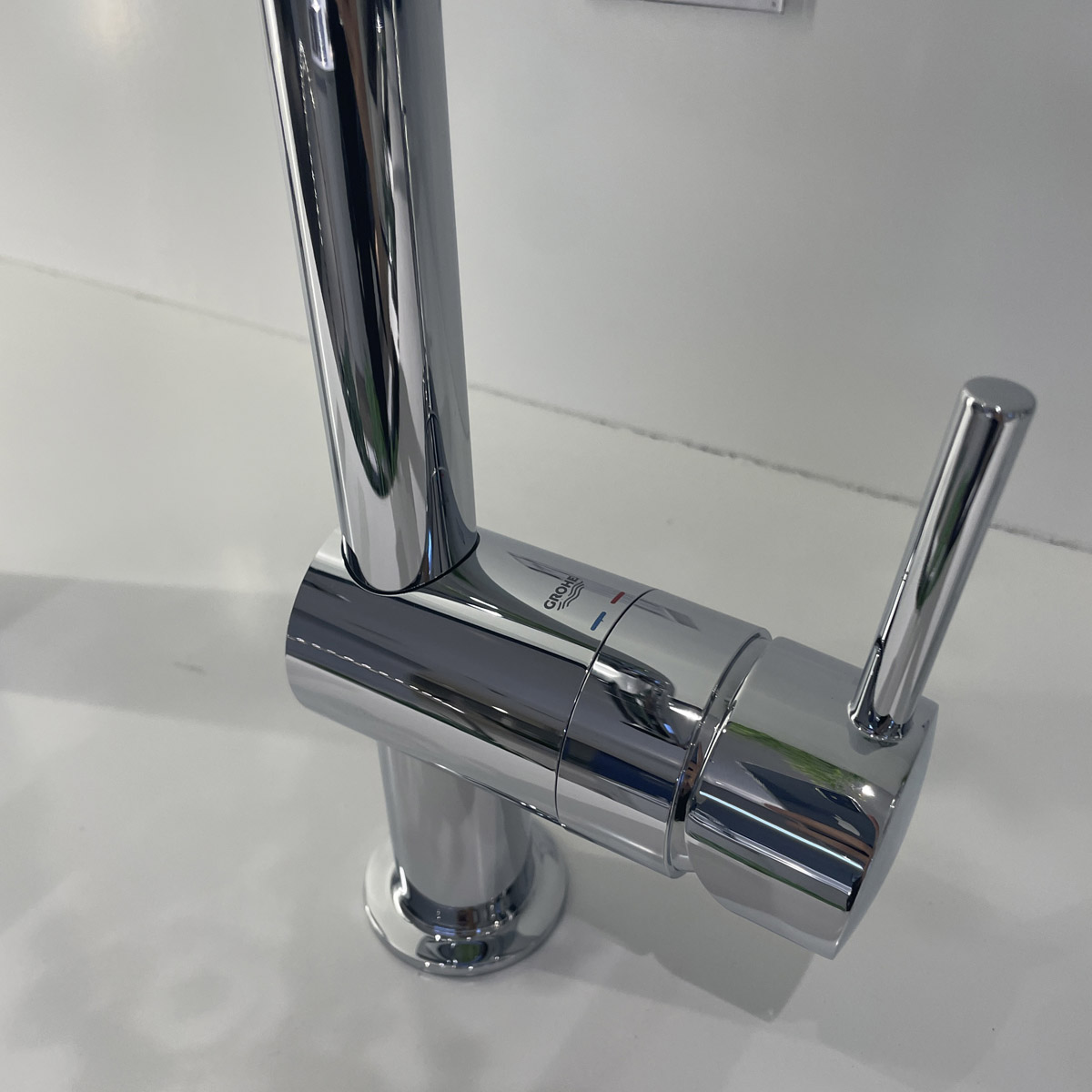 Vòi bếp dây rút nóng lạnh Minta GROHE 32168000