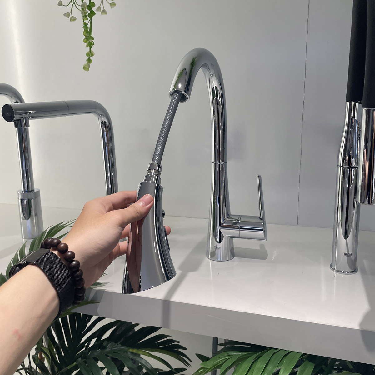 Vòi bếp dây rút nóng lạnh 2 chế độ phun Zedra GROHE 32294002