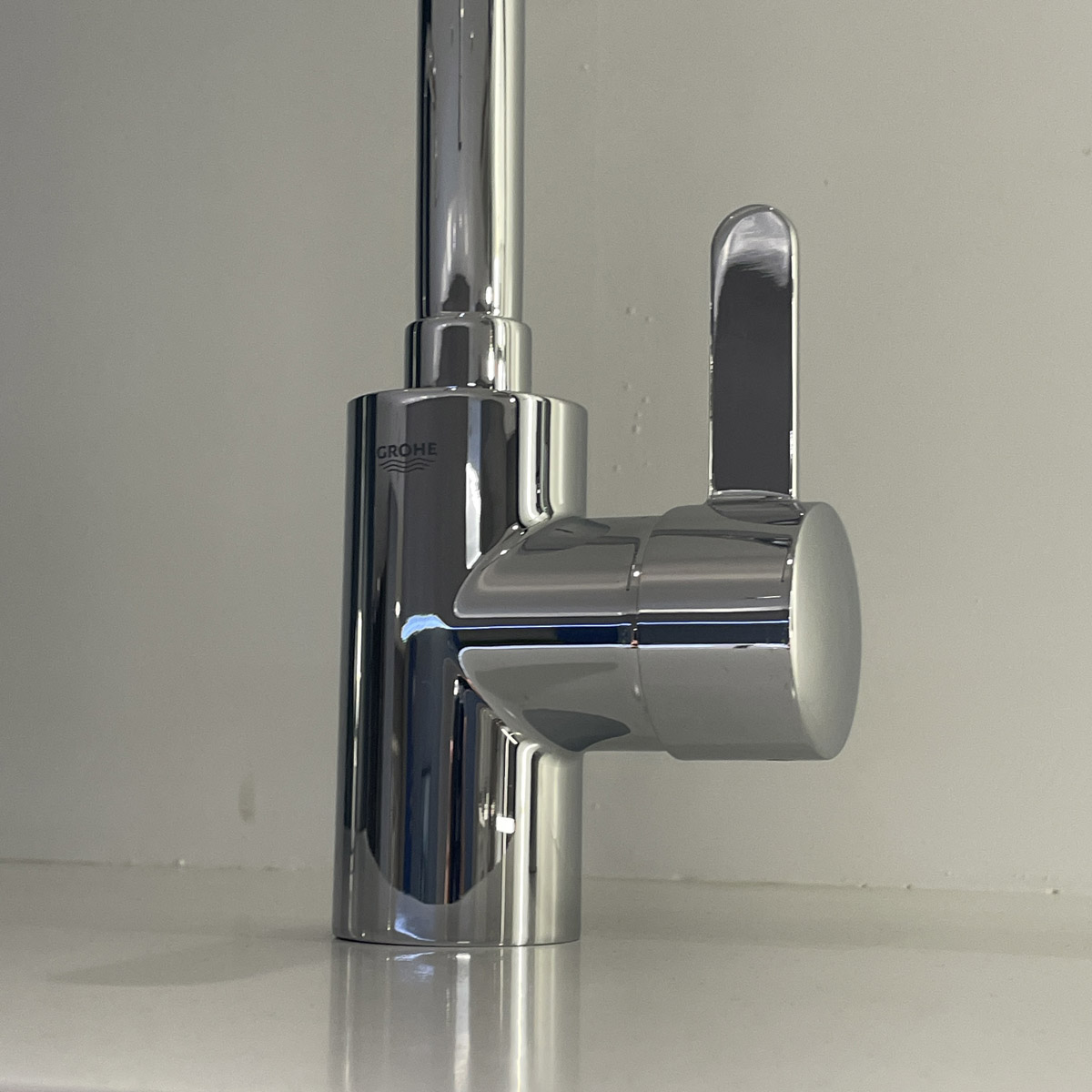 Vòi bếp nóng lạnh Eurosmart Cosmopolitan GROHE 32843002