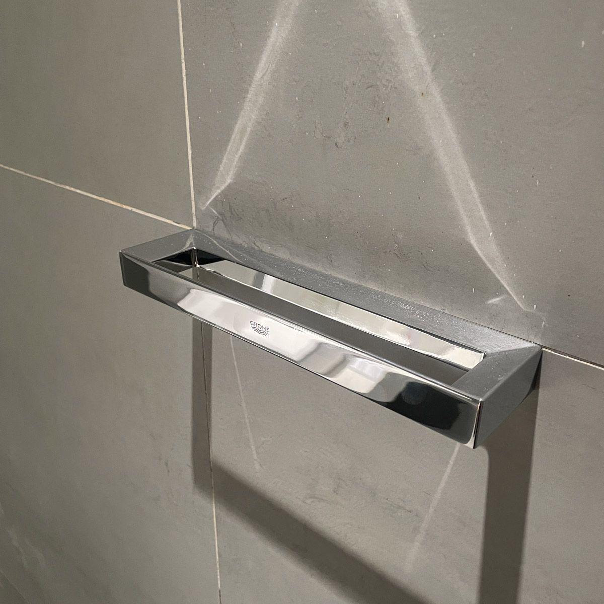 Vòng treo khăn Selection Cube GROHE 40766000