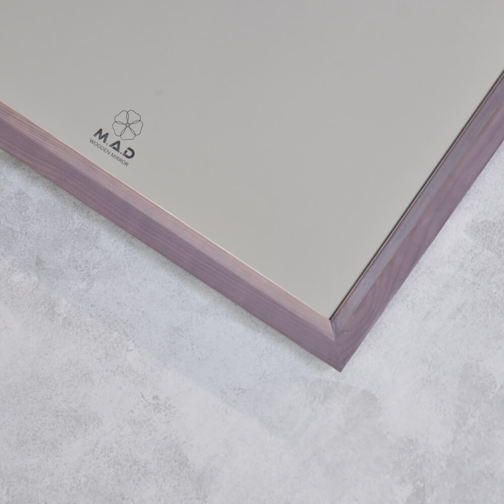Gương khung gỗ thông sơn màu môn M.A.D (Mộc Anh Đào)