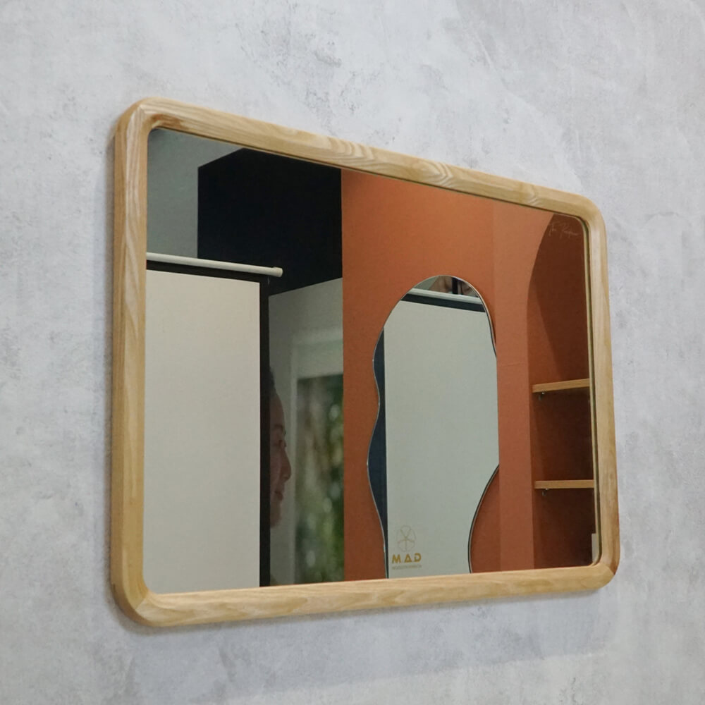 Gương khung gỗ Tần Bì M.A.D (Mộc Anh Đào)