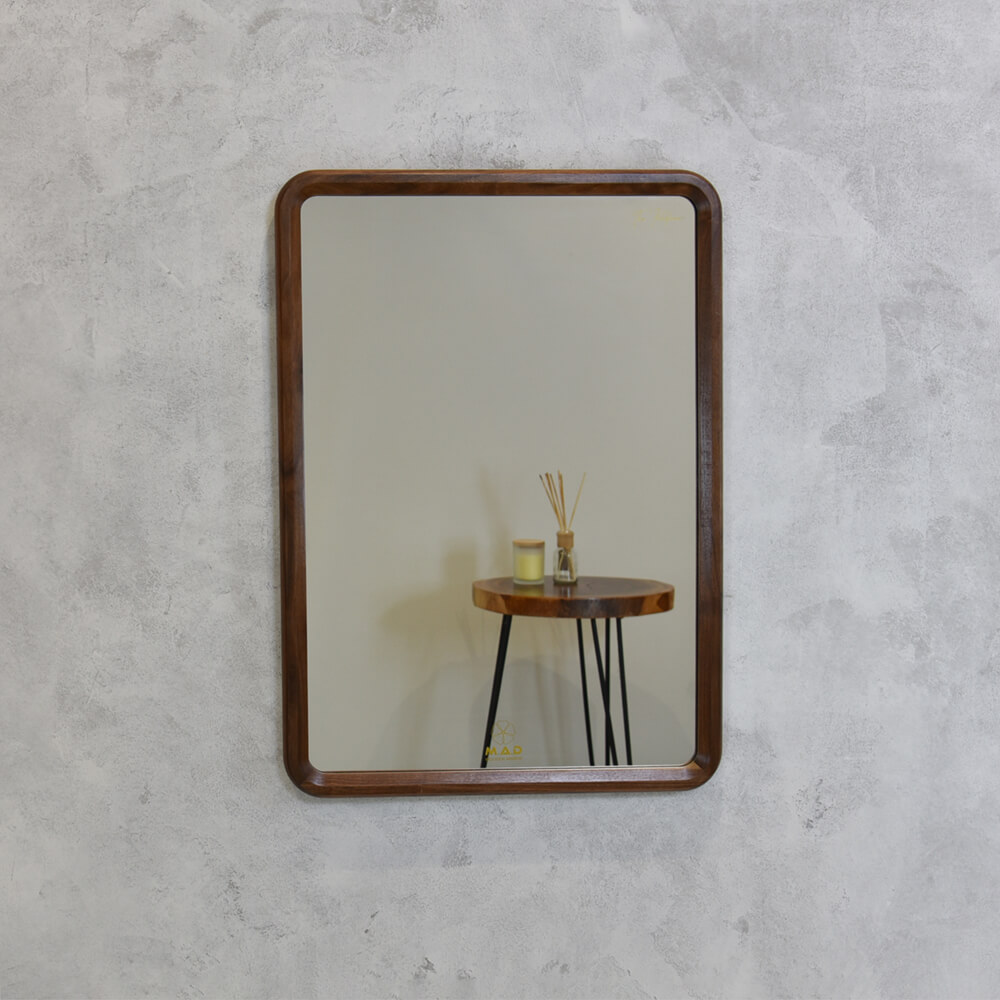 Gương khung gỗ Óc Chó M.A.D (Mộc Anh Đào)