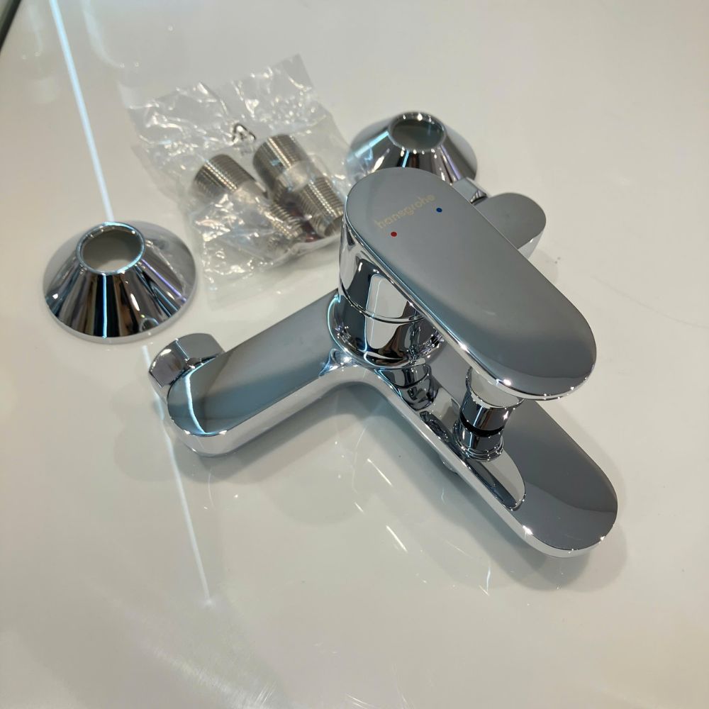 Củ sen tắm nóng lạnh HG Vernis Blend Hansgrohe 71440007