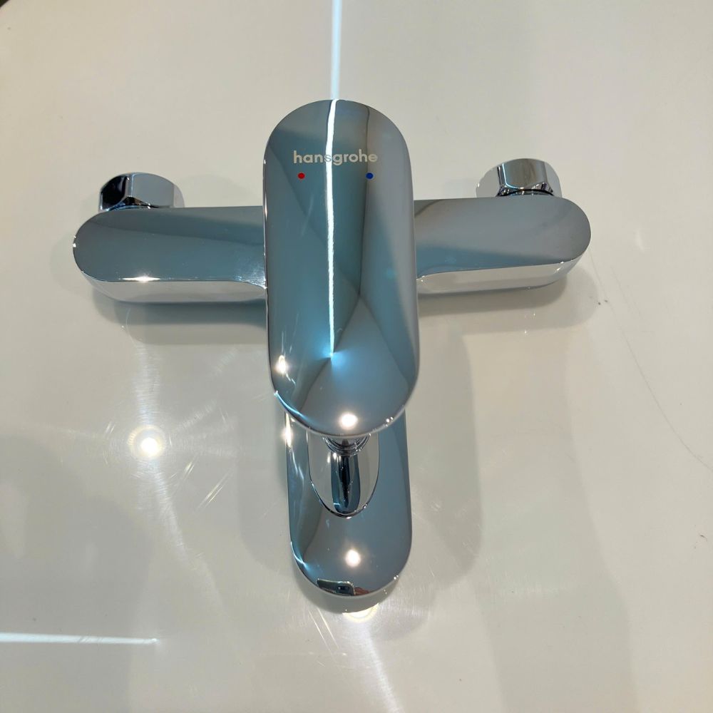 Củ sen tắm nóng lạnh HG Vernis Blend Hansgrohe 71440007