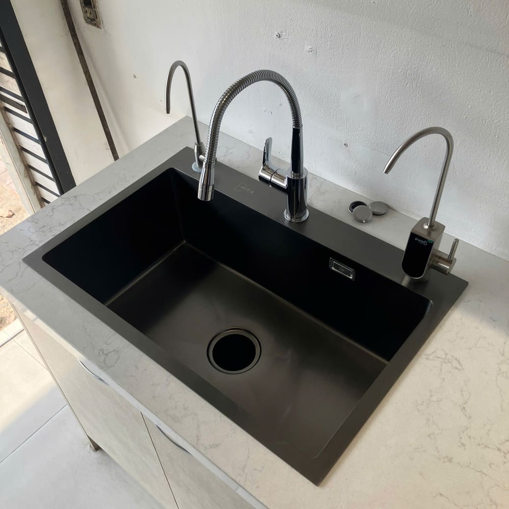 Chậu chén 1 hố phủ nano đen 68x45 cm HITA HD6845ND