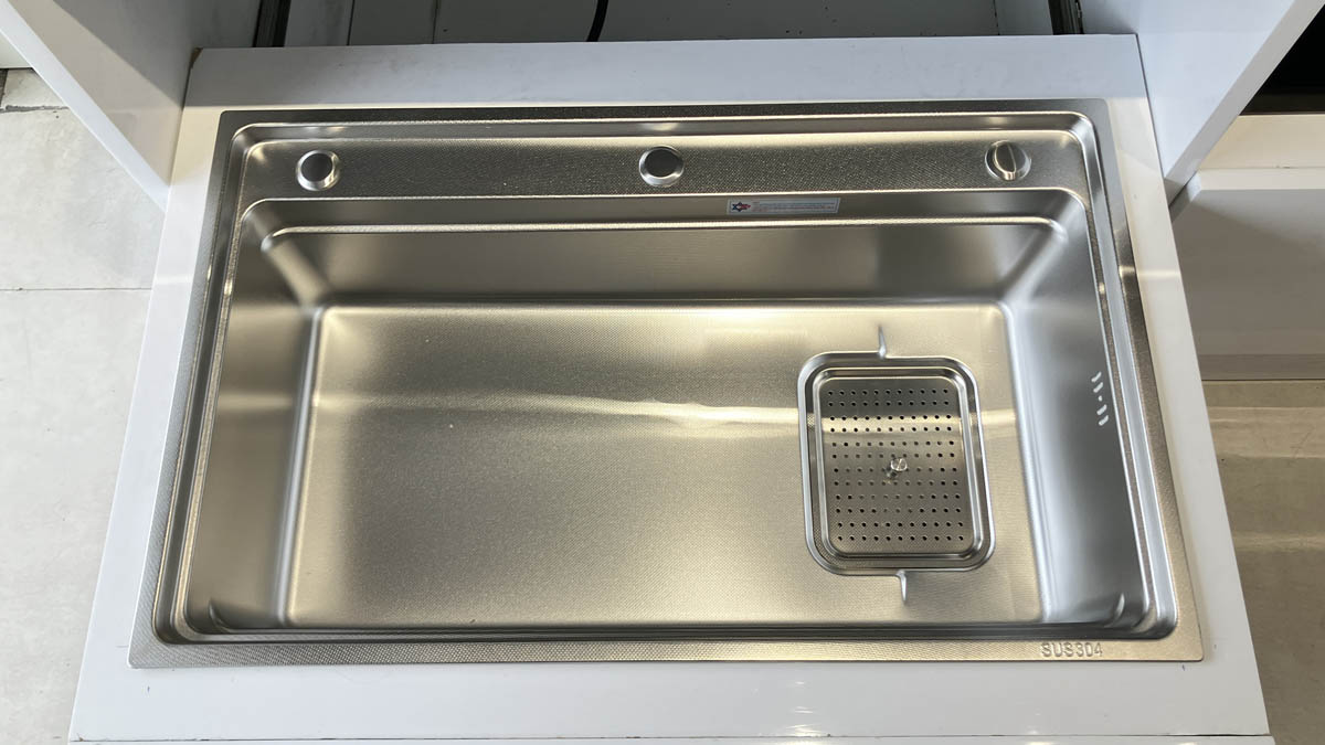 Chậu chén 1 hố inox 304 75x46 cm bậc thang HITA HD7546BTN-304