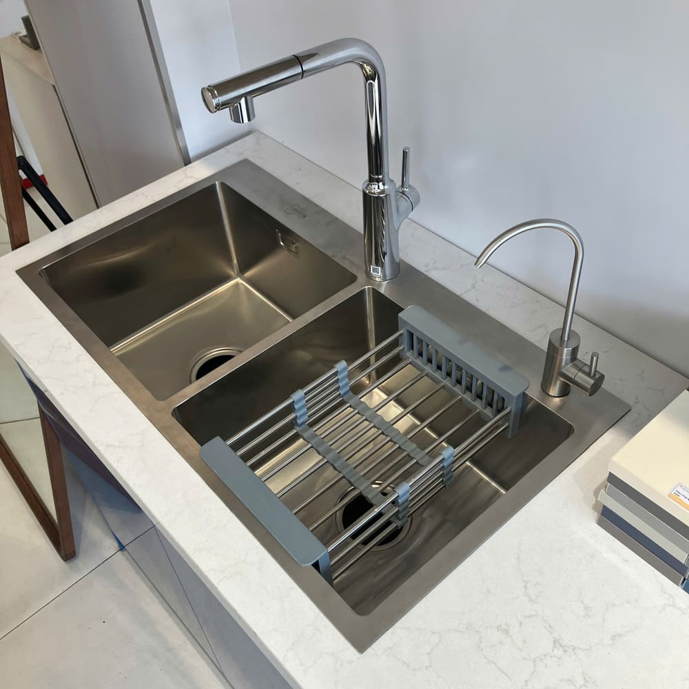 Chậu chén 2 hố 82x45 cm HITA HD8245C