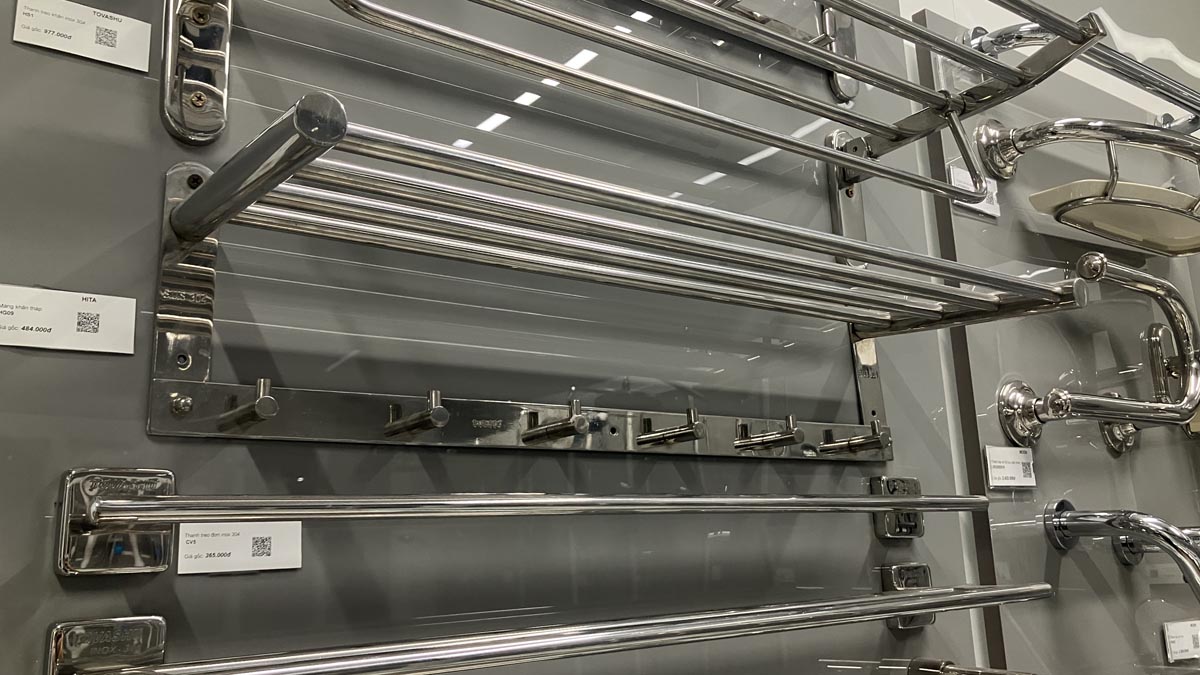 Máng khăn tháp Hita HG09