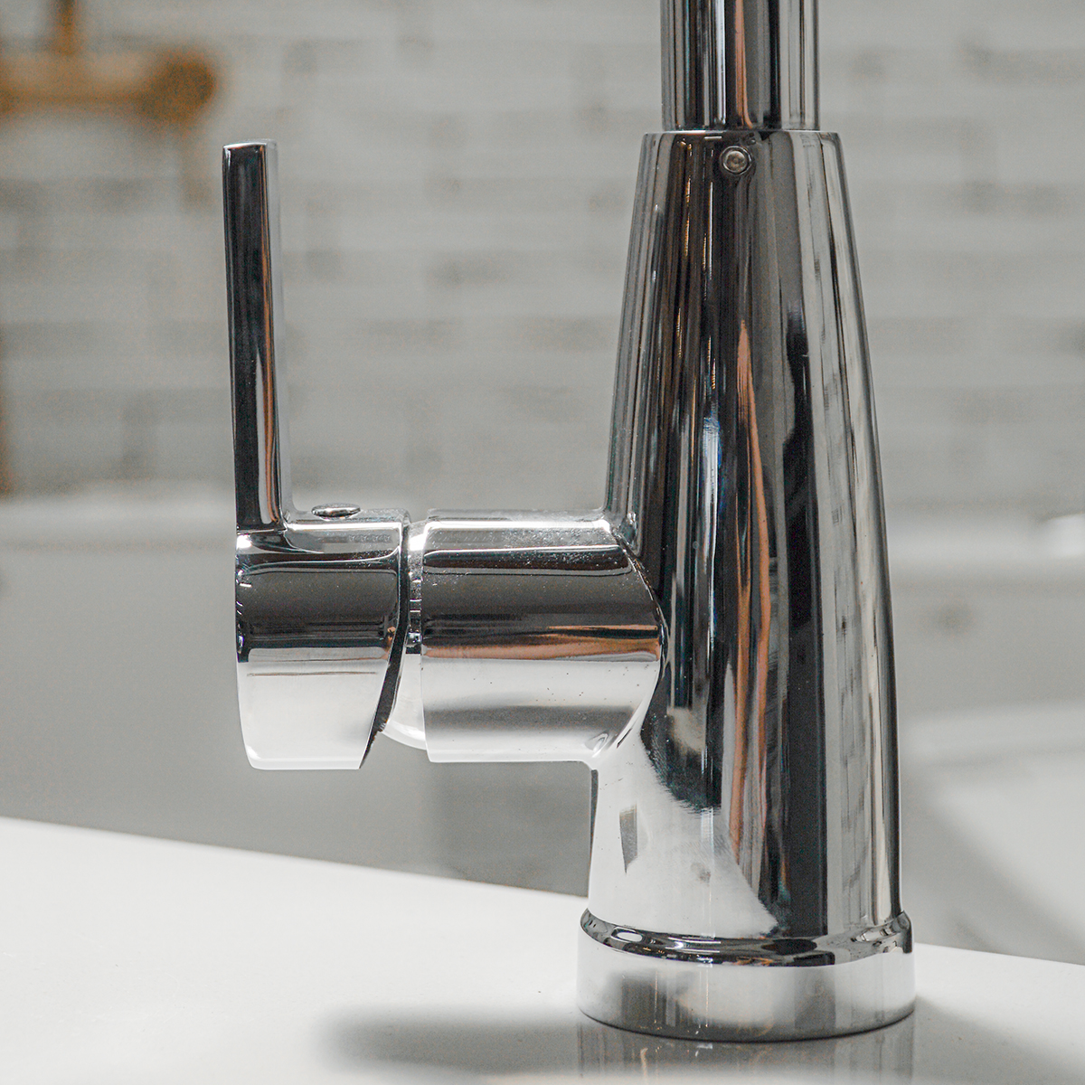 Vòi bếp dây rút nóng lạnh HITA HKS023