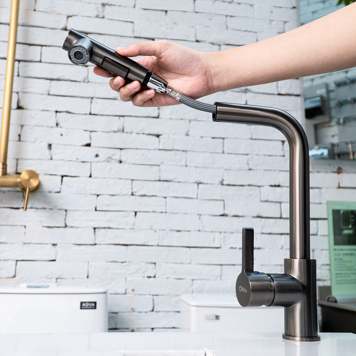 Vòi bếp nóng lạnh dây rút HITA HKS8612