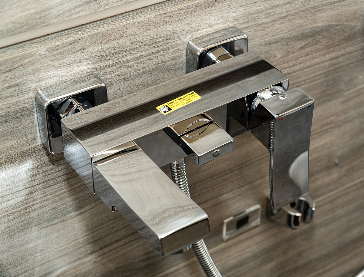 Bộ vòi sen tắm nóng lạnh INAX BFV-403S (BFV403S)