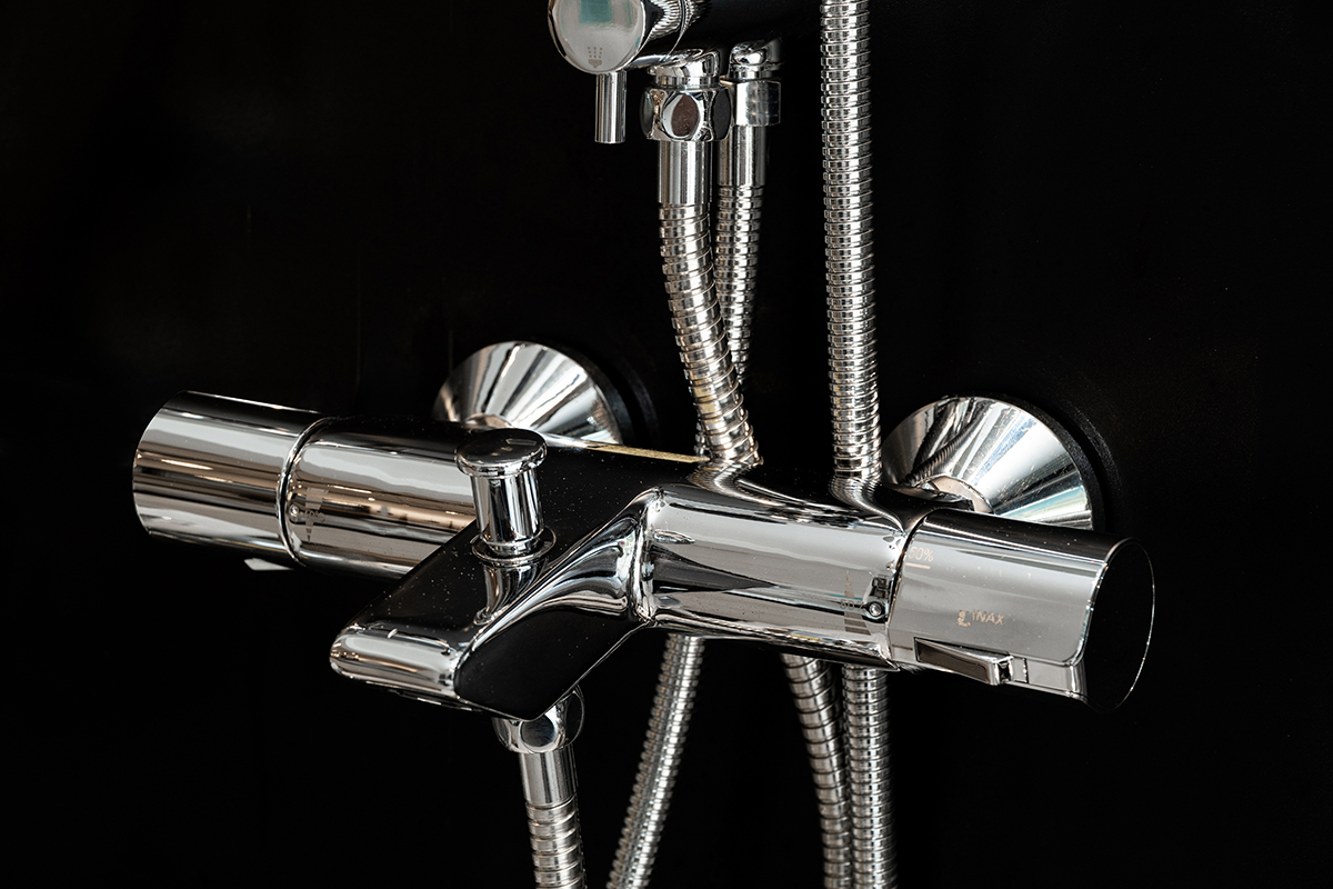 Bộ sen tắm cây đứng ổn nhiệt INAX BFV-6015S (BFV6015S)