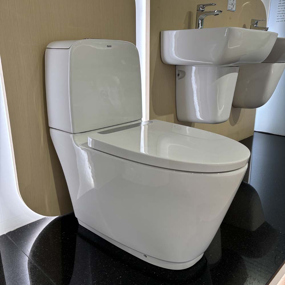 Bồn cầu 2 khối INAX AC-832VN (AC832VN) nắp đóng êm