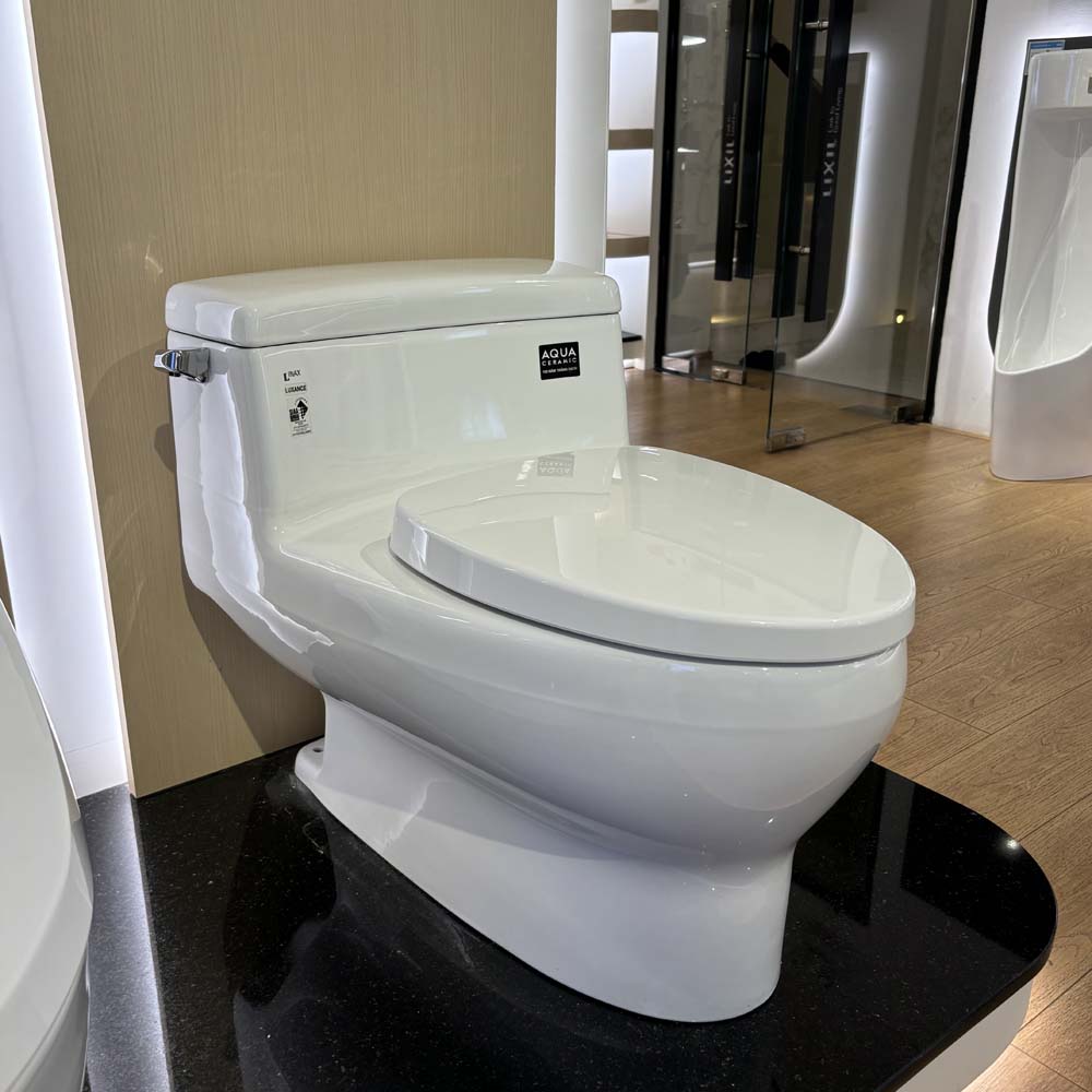 Bồn cầu 1 khối INAX AC-4005VN (AC4005VN) nắp đóng êm