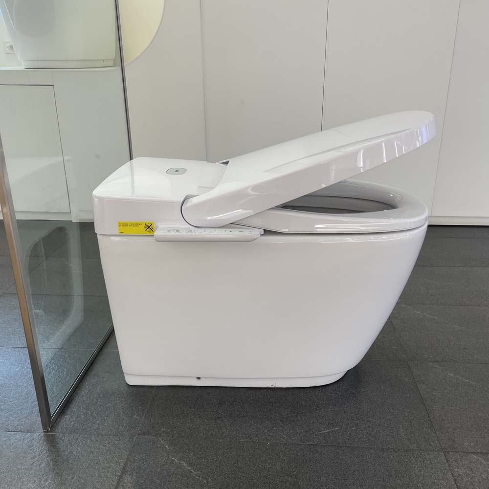 Bồn cầu điện tử Saras Light-E INAX AC-816VN (AC816VN)