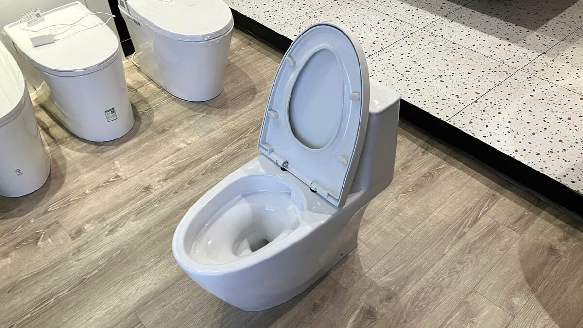 Bồn cầu 1 khối INAX AC-902VN (AC902VN) nắp đóng êm