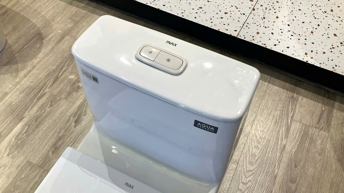 Bồn cầu 1 khối INAX AC-902VN (AC902VN) nắp đóng êm