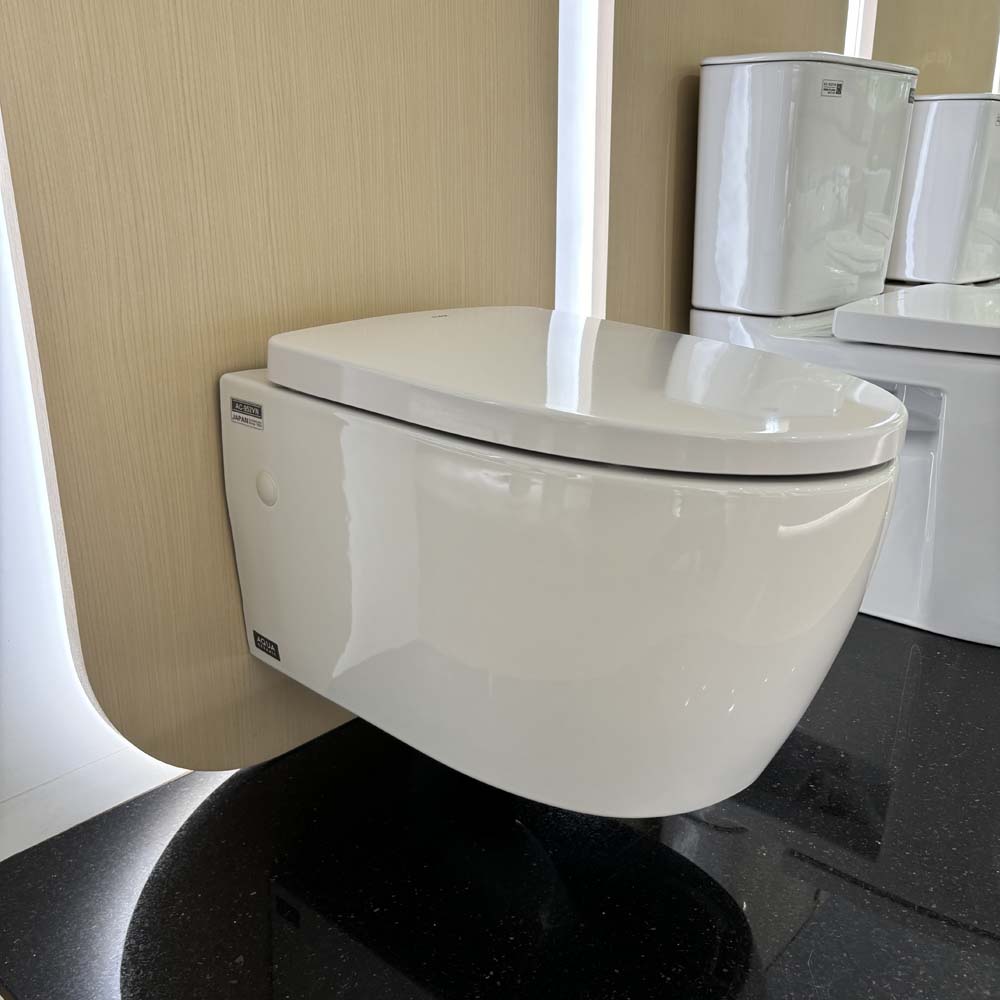 Bồn cầu treo tường INAX AC-952VN (AC952VN) nắp đóng êm