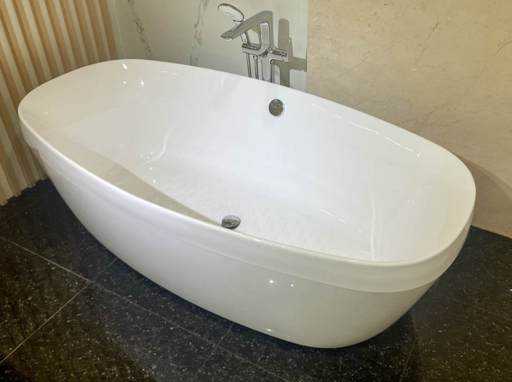 Bồn tắm nhựa Acrylic Inax BF-1858V (BF1858V)