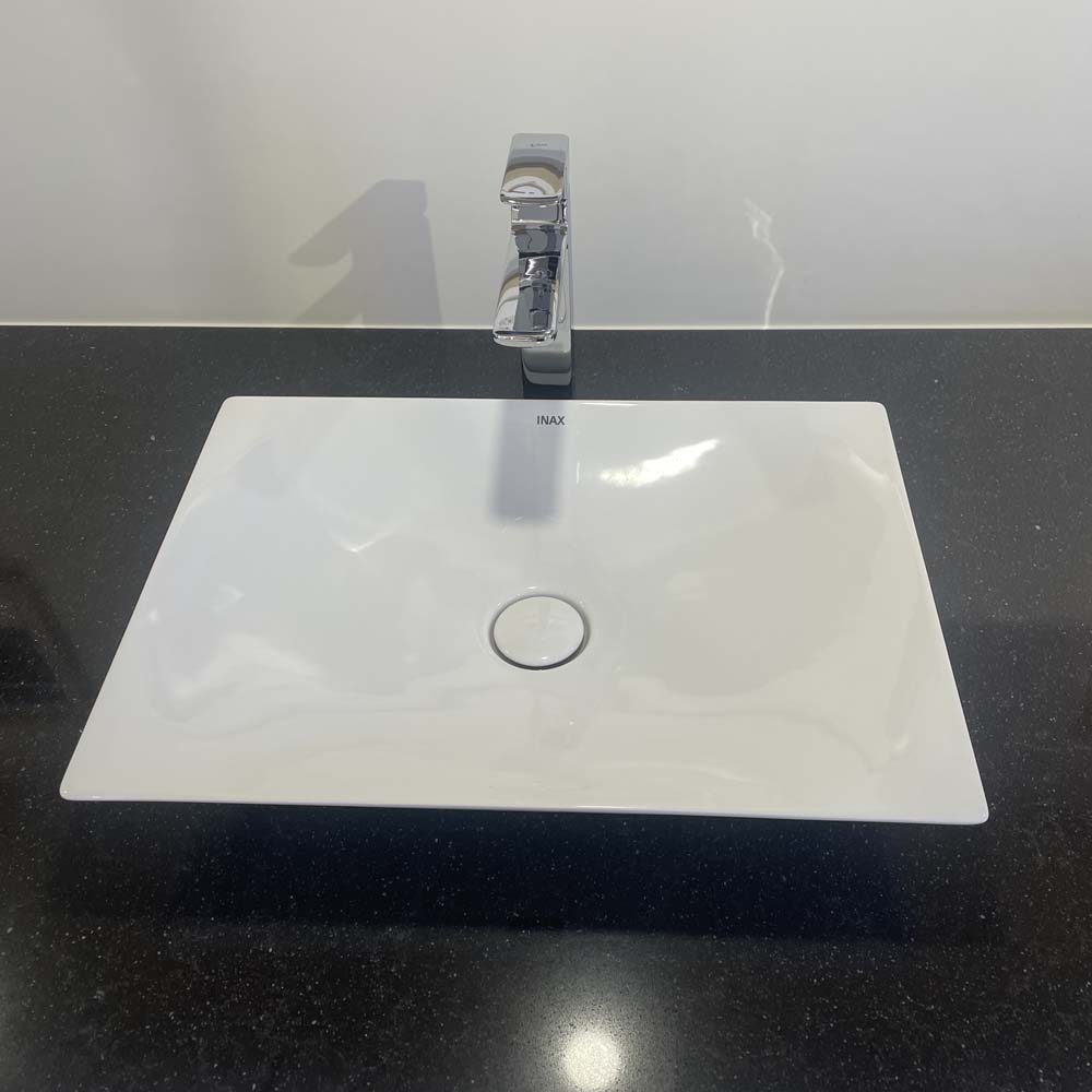 Chậu rửa lavabo đặt bàn INAX AL-S610V (ALS610V) men Aqua Ceramic