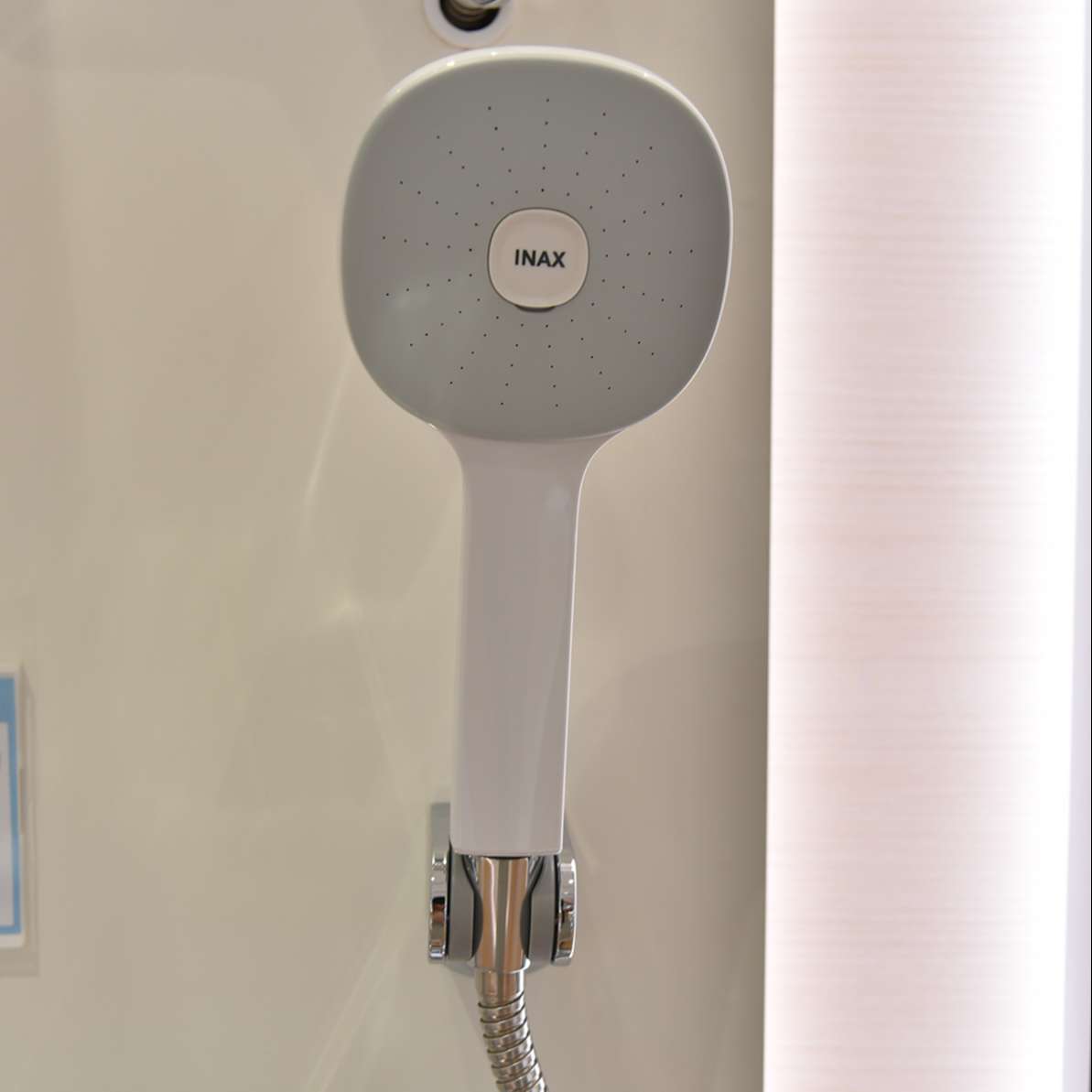 Sen tắm nhiệt độ INAX BFV-3413T-7C (BFV3413T7C)