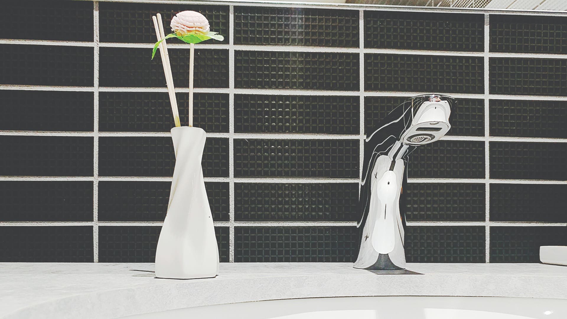 Gạch ốp tường COOL MIST GLASS INAX-355TT,SD/CMG