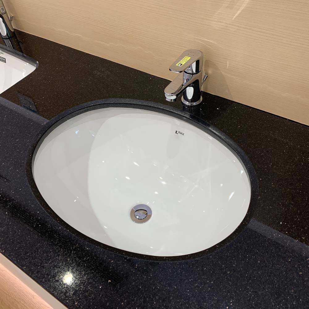 Chậu rửa mặt lavabo âm bàn INAX L-2293V/BW1