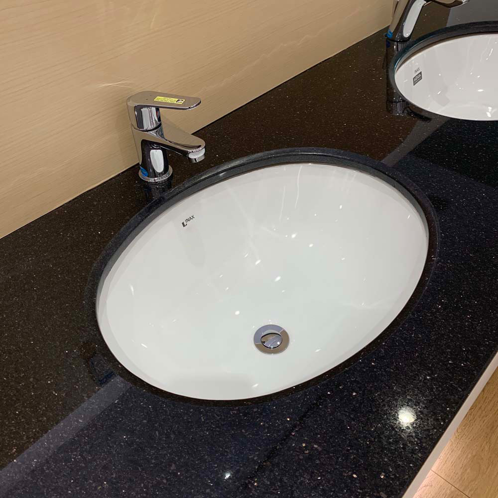 Chậu rửa mặt lavabo âm bàn INAX L-2293V/BW1