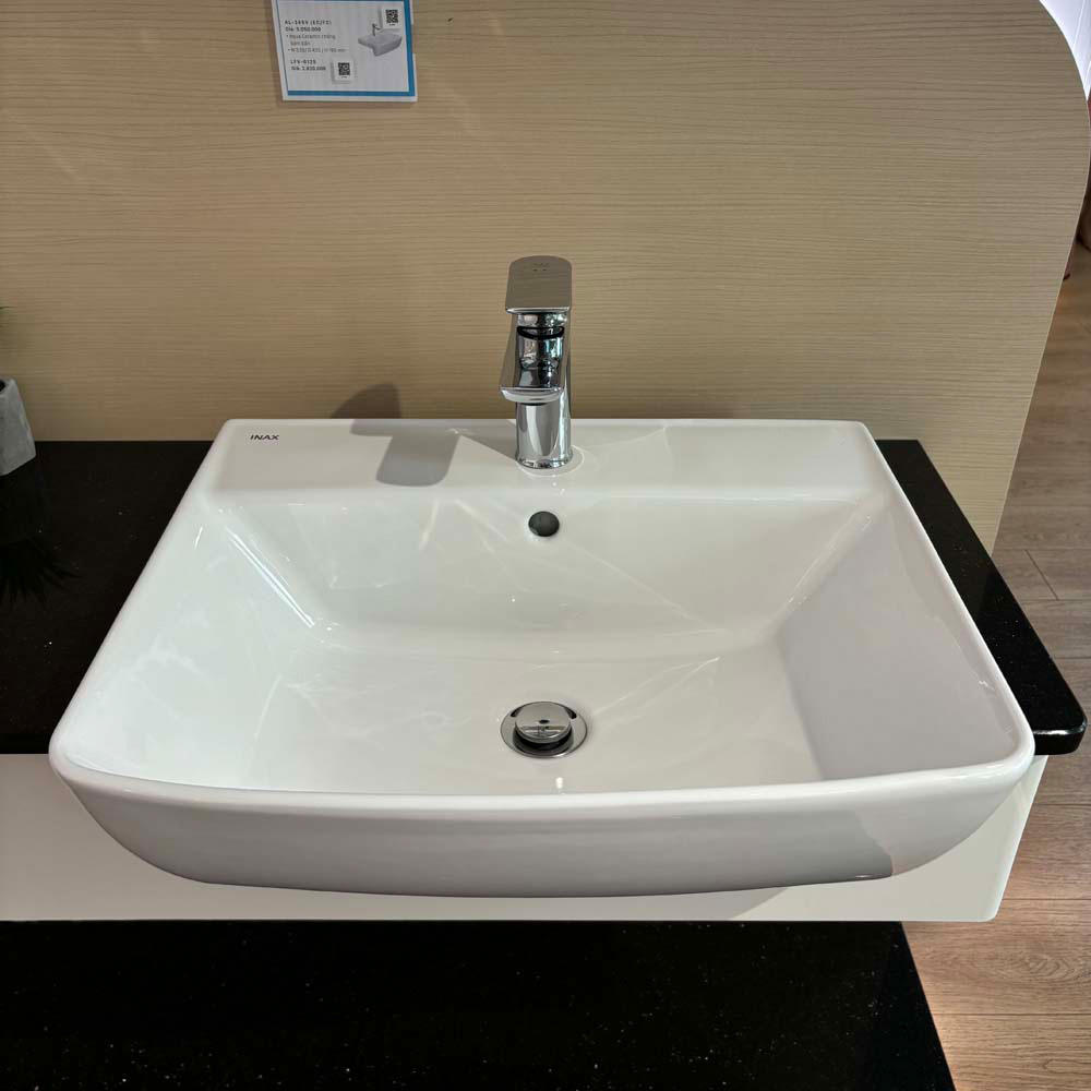 Chậu rửa mặt lavabo bán âm INAX L-345V (L345V) (L-345VFC)