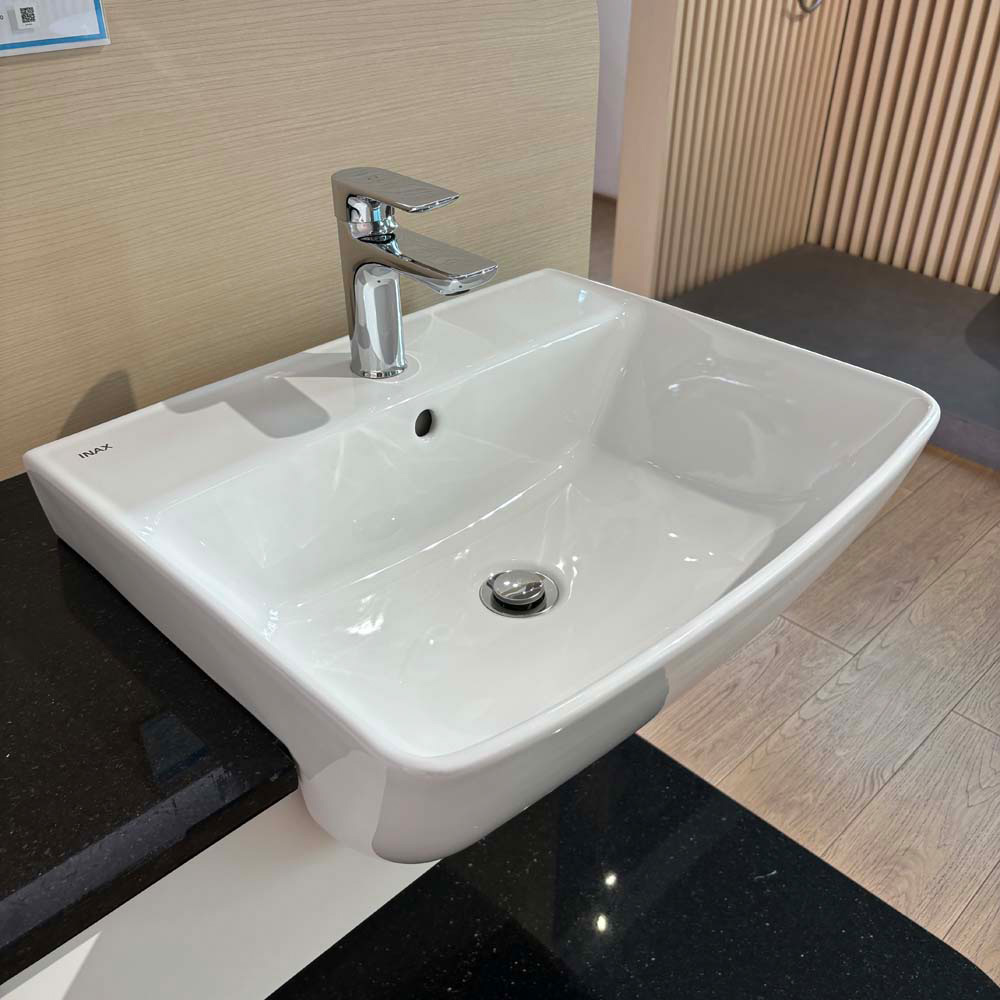 Chậu rửa mặt lavabo bán âm INAX L-345V (L345V) (L-345VFC)